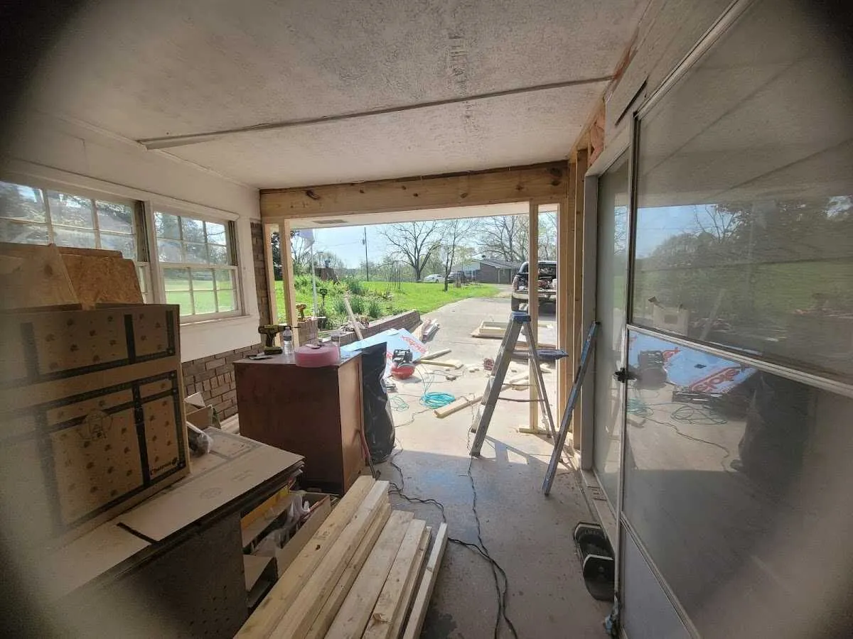 Air movers and dehumidifier for Drying & Dehumidification in Lihue